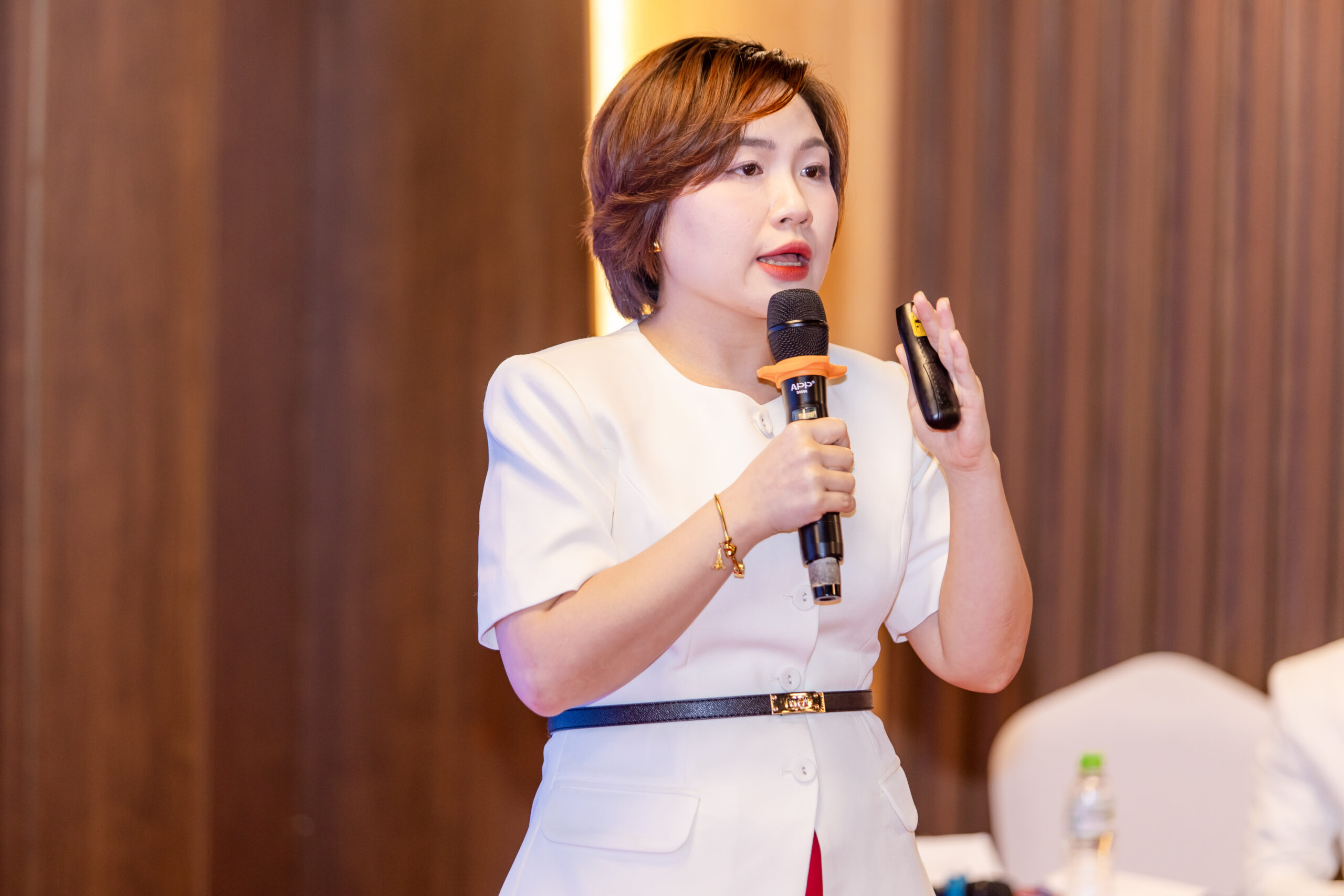 GIẢI PHÁP MỤN NẤM MEN - postquam